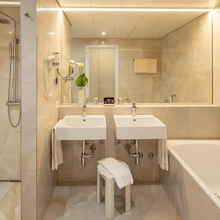 Hotell Hotel Ascona 4*
