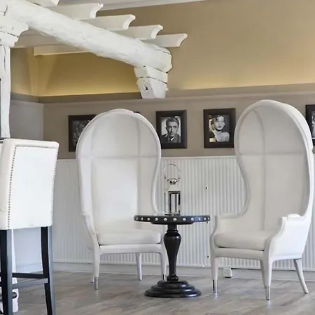 فندق Ascona فندق 4*