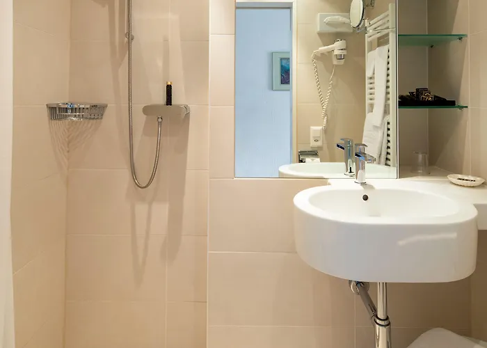 Hotel Ascona 4* Ascona